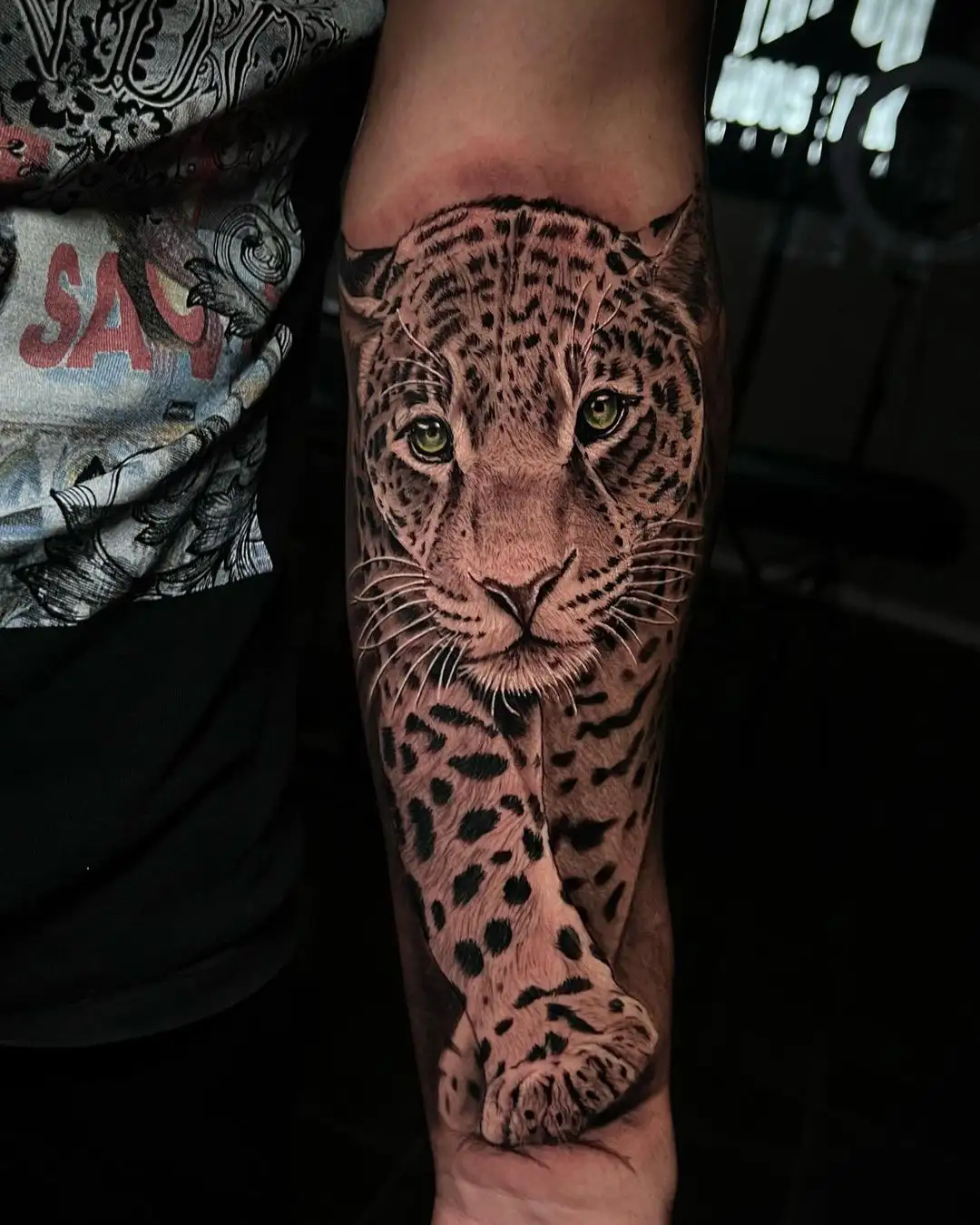 Tattoo von Chapo – Ivory Tattoo Berlin