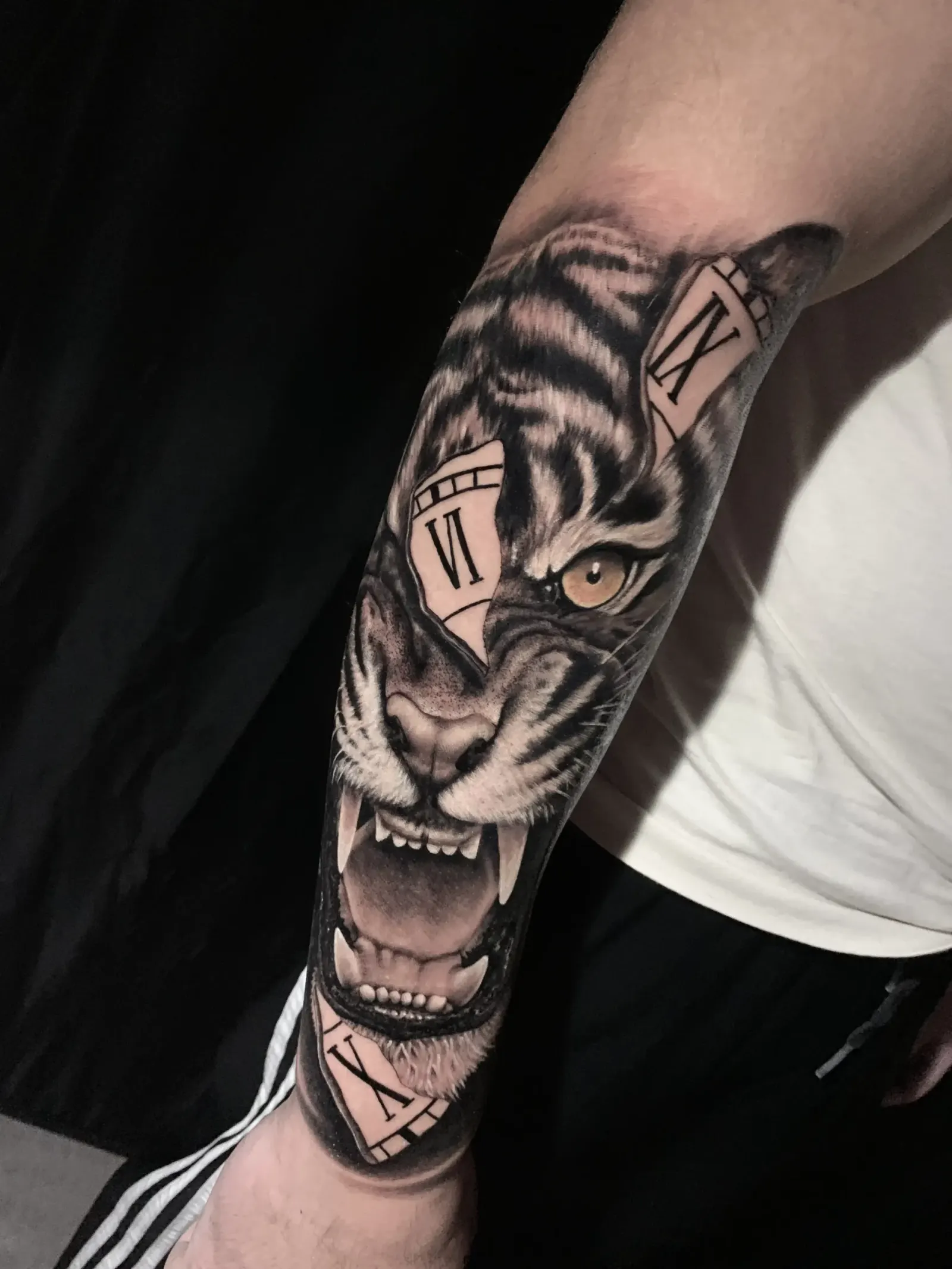 Tattoo von Pe – Ivory Tattoo Berlin