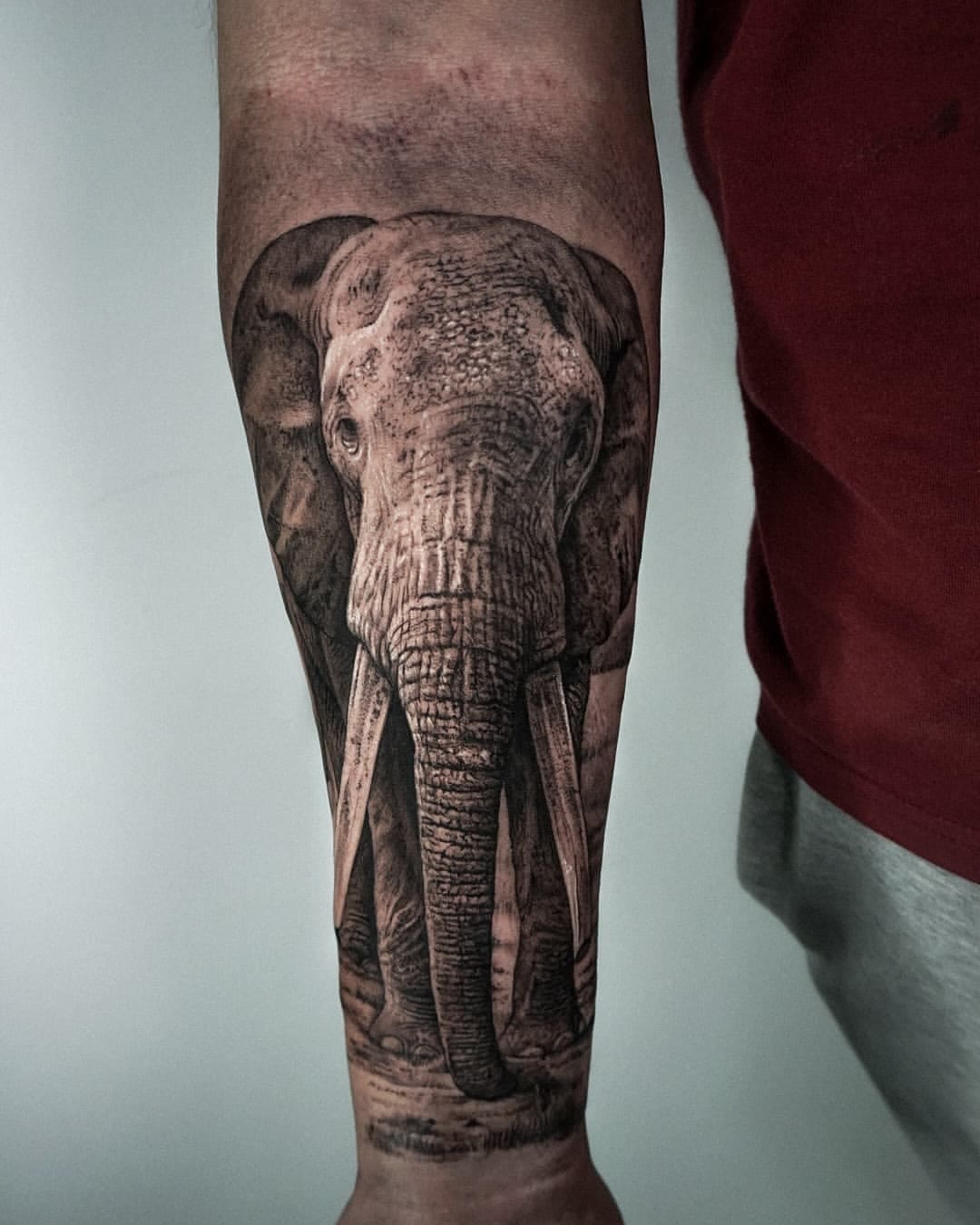 Tattoo von Ziur – Ivory Tattoo Berlin