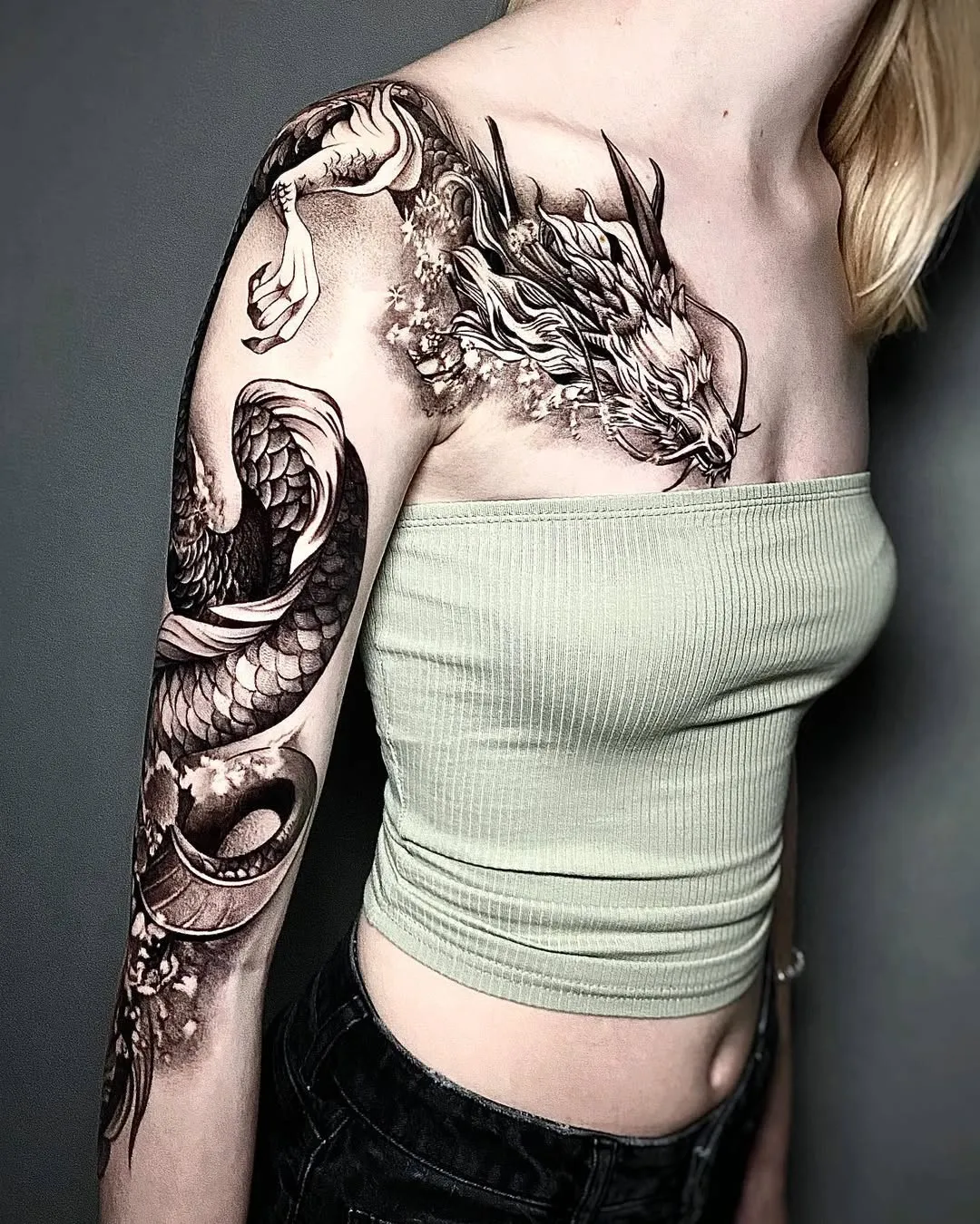 Big Tattoos Tattoo – Ivory Tattoo Berlin