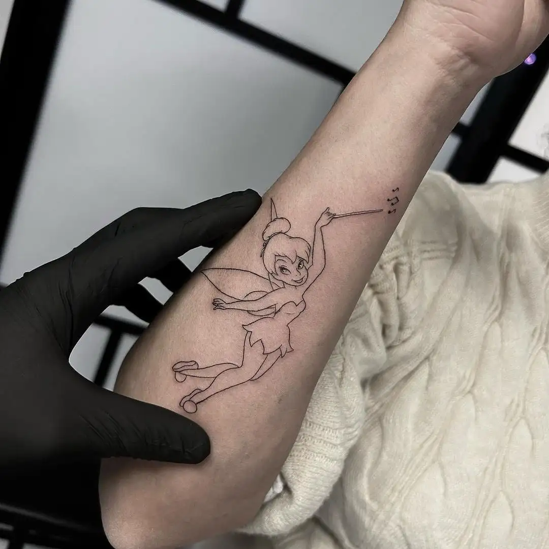 Fineline Tattoo
