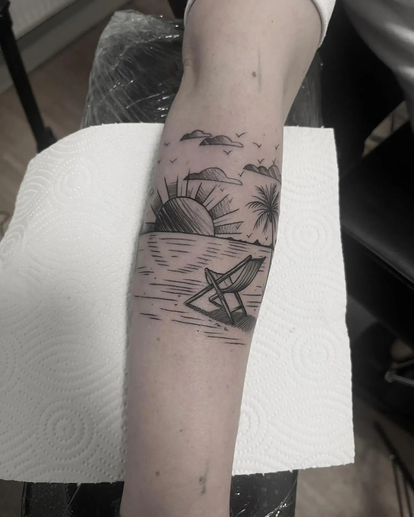Fineline Tattoo