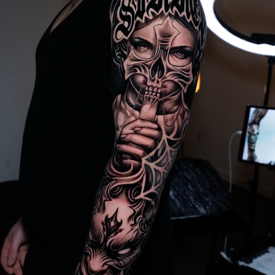 🧡Schreibt uns gerne eine Nachricht für euren Termin. Wir freuen uns auf euch 🍀
Ivory Tattoo Berlin
Florastraße 3
13187 Berlin
____________________________
DM us for further Informations about
Appointments
Ivory Tattoo Berlin
Florastraße 3
13187 Berlin
#tattooberlin#tattoostudioberlin#tattoostudioinberlin#realistictattoos#tattootattoostattookunsttattoodeutschlandtattooberlin