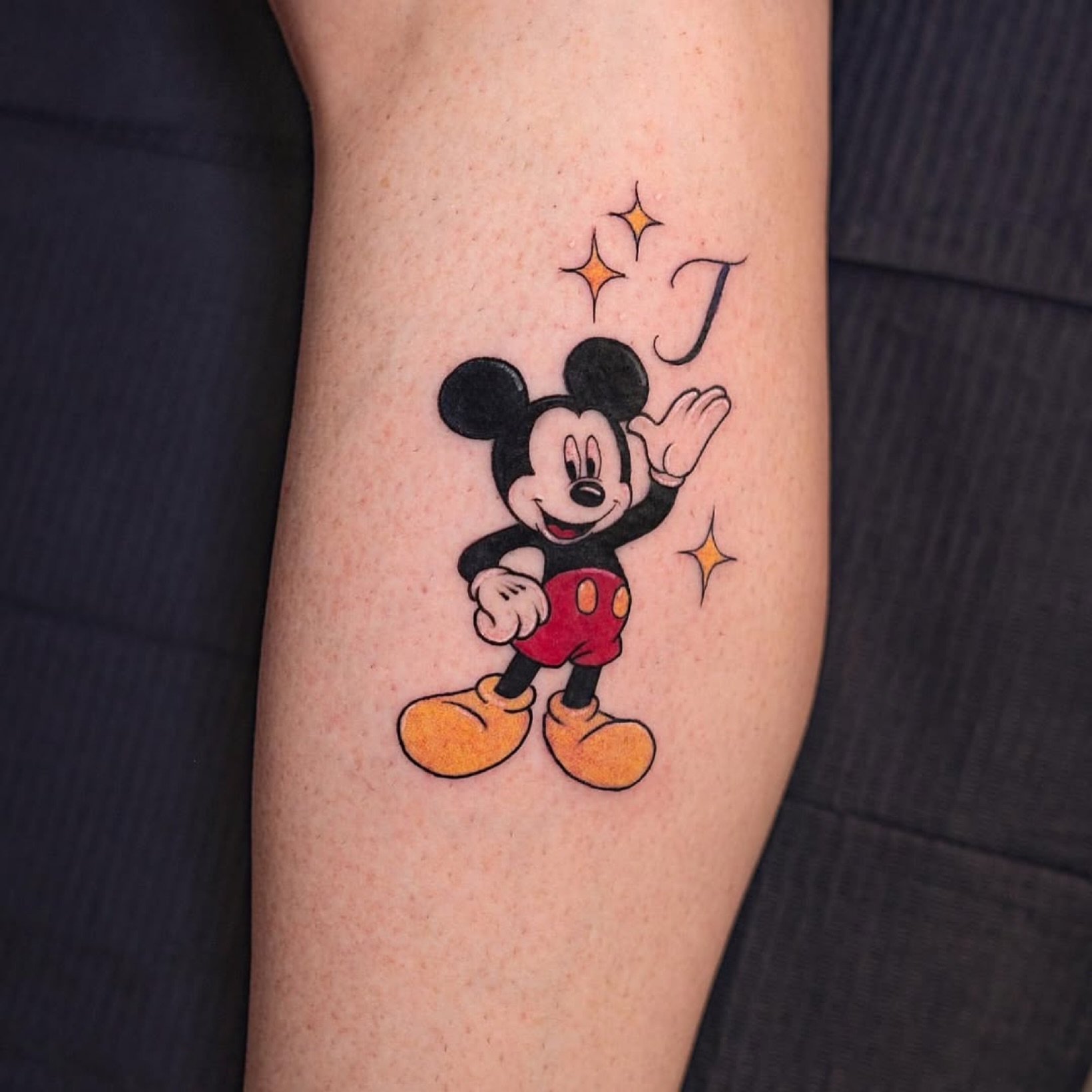 🧡Schreibt uns gerne eine Nachricht für euren Termin. Wir freuen uns auf euch 🍀
Ivory Tattoo Berlin
Florastraße 3
13187 Berlin
____________________________
DM us for further Informations about 
Appointments
Ivory Tattoo Berlin
Florastraße 3
13187 Berlin
#tattooberlin#realistictattoo##tattoostudioberlin#tattoostudioinberlin#premiumtattoos#realistictattoos#tattoo#tattoos#tattookunst#tattooidea#blackandgreytattoo#tattoodeutschland#tattoo#berlin#tattoosfineline#walkintattoo#animetattoo#tattoodeutchland