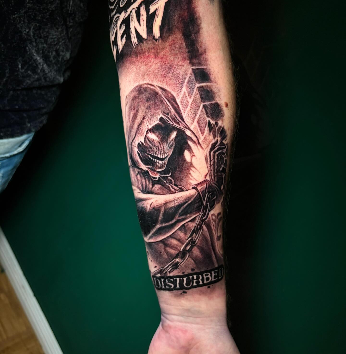 🧡Schreibt uns gerne eine Nachricht für euren Termin. Wir freuen uns auf euch 🍀
Ivory Tattoo Berlin
Florastraße 3
13187 Berlin
____________________________
DM us for further Informations about
Appointments
Ivory Tattoo Berlin
Florastraße 3
13187 Berlin
#tattooberlin#realistictattoo#tattoostudioberlintattoostudioinberlinpremiumtattoosrealistictattoostattootattoostattookunsttattooideablackandgreytattootattoodeutschlandtattooberlinm